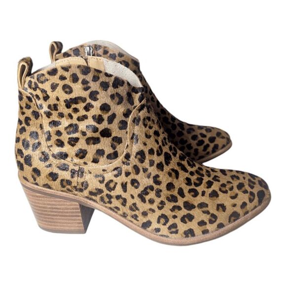 UGG Kingsburg "Leopard" Ankle Boot Size 9 - Picture 2 of 10